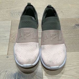 APL women’s running shoes